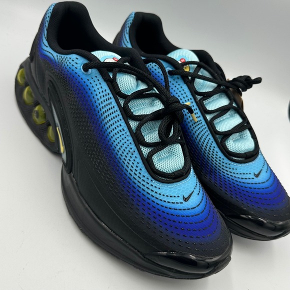 Nike Other - Nike Air Max DN SE Sky Blue/Hyper Blue Men Sneakers 11.5 NWB HM0810-401 Gradient